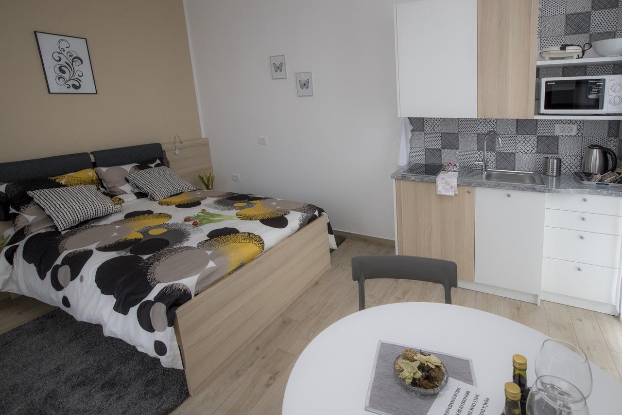 Apartma Grze Postojna Eksteriør bilde
